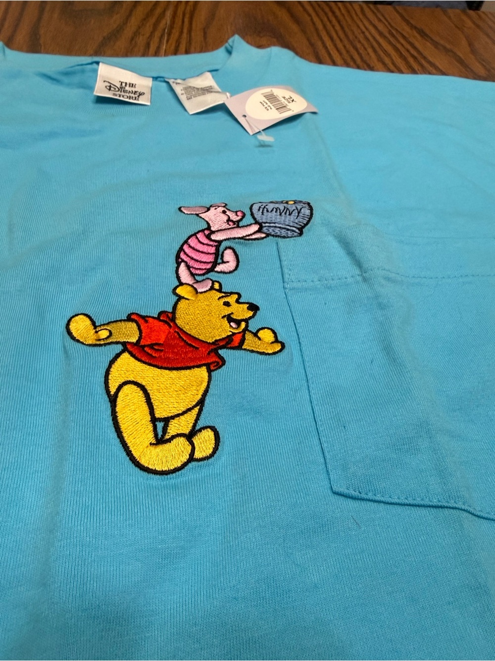 Vintage Disney Store Winnie the Pooh & Piglet Embroidered Pocket Tee XL NWT